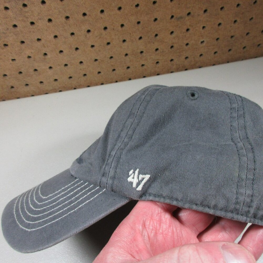 47 Brand womens gray Notre Dame Fightin Irish Relaxed stretch fit hat S - Picture 2 of 5